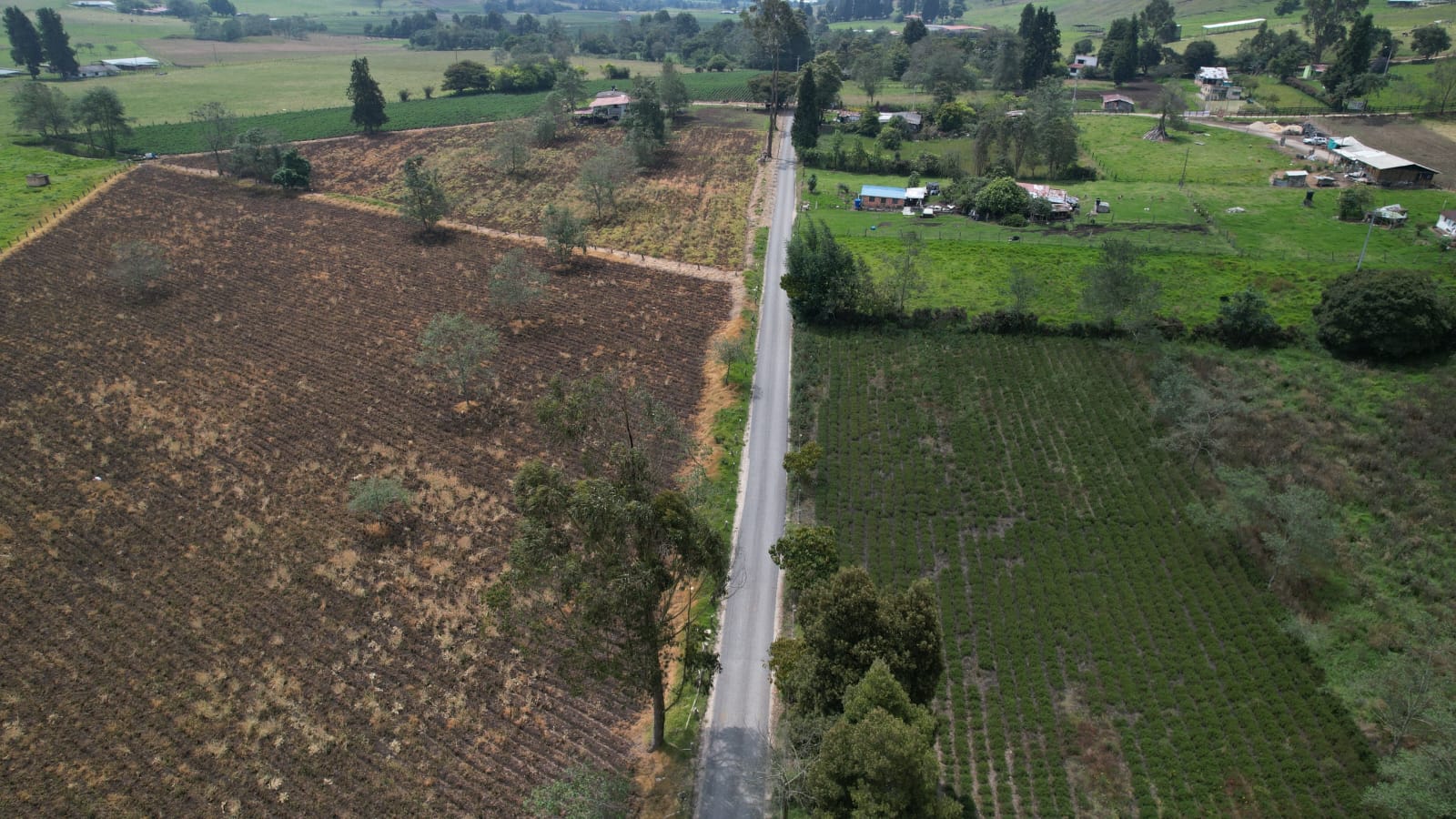 Más de 52.000 empleos y $2,2 billones invertidos en infraestructura contribuyen a la reducción de la pobreza multidimensional en Cundinamarca